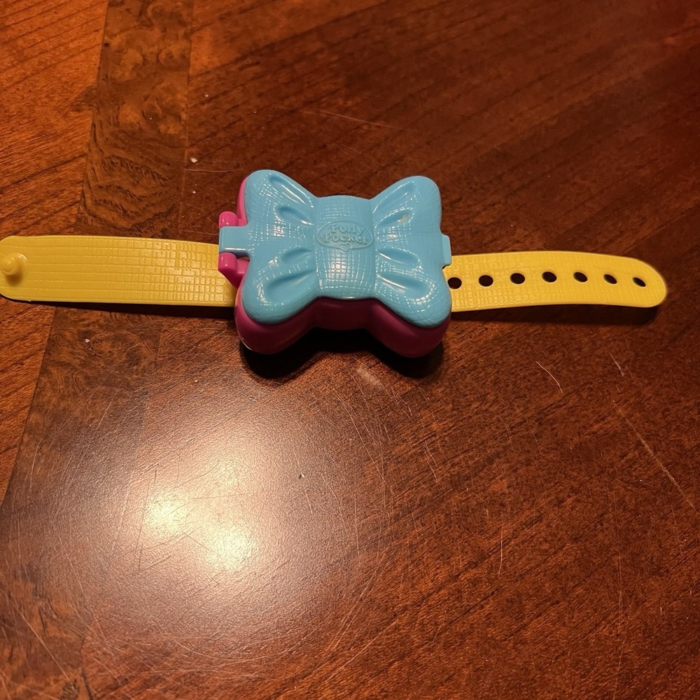 Polly Pocket 1994 Watch Bow Shape With Moving Teeter Totter Inside Bluebird Toys